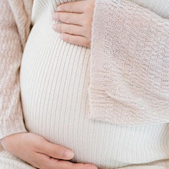 “大模型不保存事🈷实，只保存统计🇦🇫💊规律，而数据库需♓要保存事👨‍💻🇨🇿